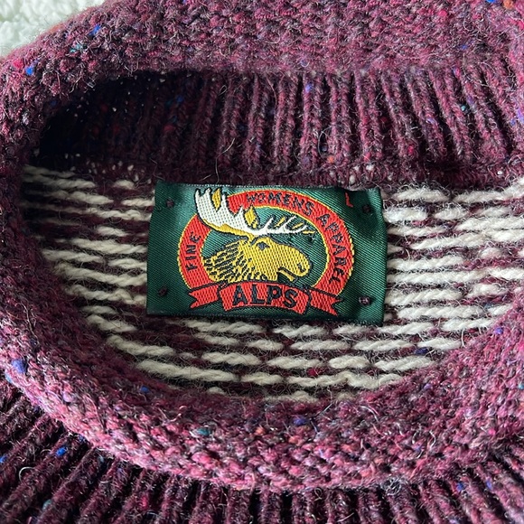 Fair Isle Alps, 💯% wool pullover Lg. Vintage sweater. Colorful. Rolled collar. - Picture 3 of 5